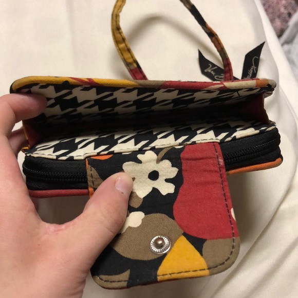Vera Bradley Wristlet - Picture 2 of 4